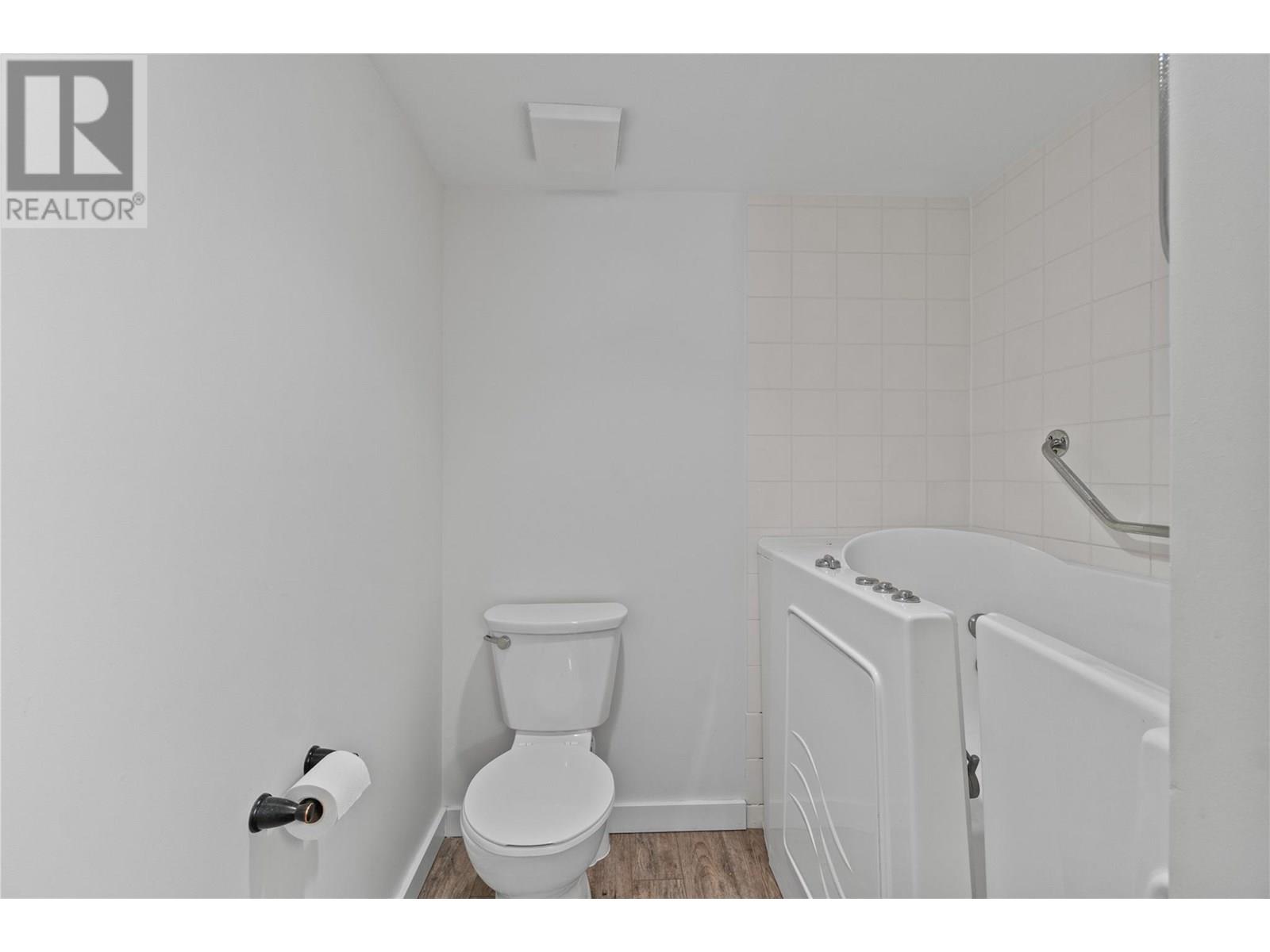 250 5 Street Se Unit# 313, Salmon Arm, British Columbia  V1E 1J8 - Photo 25 - 10355325