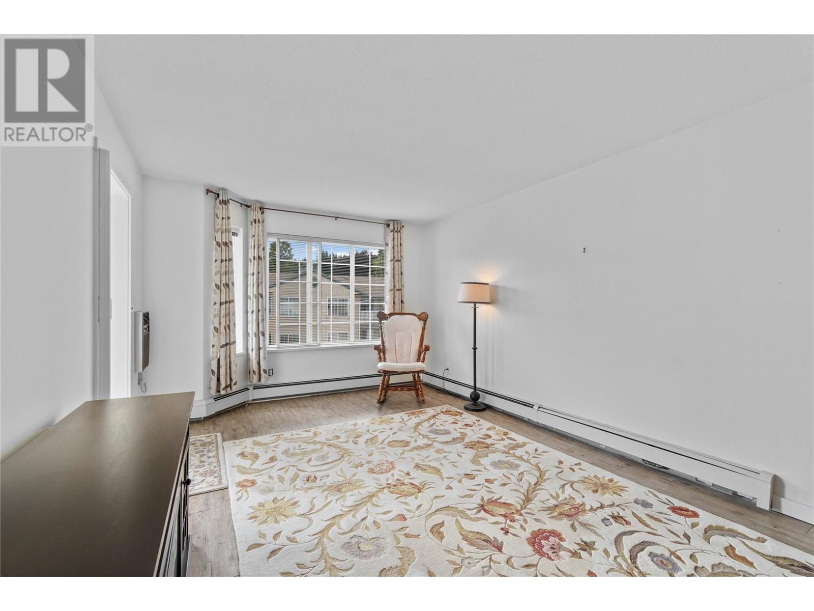 250 5 Street Se Unit# 313, Salmon Arm, British Columbia  V1E 1J8 - Photo 6 - 10355325