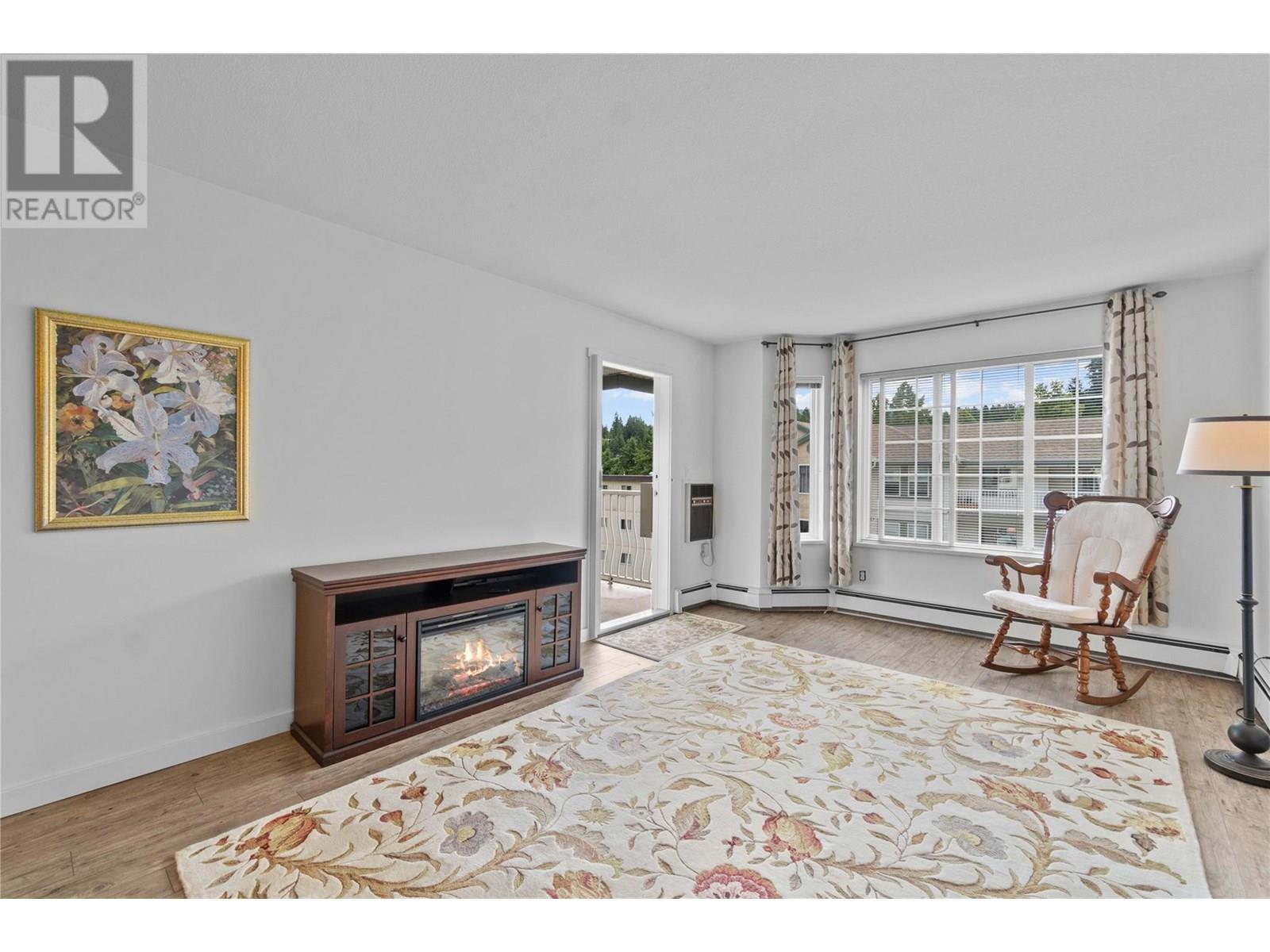 250 5 Street Se Unit# 313, Salmon Arm, British Columbia  V1E 1J8 - Photo 9 - 10355325