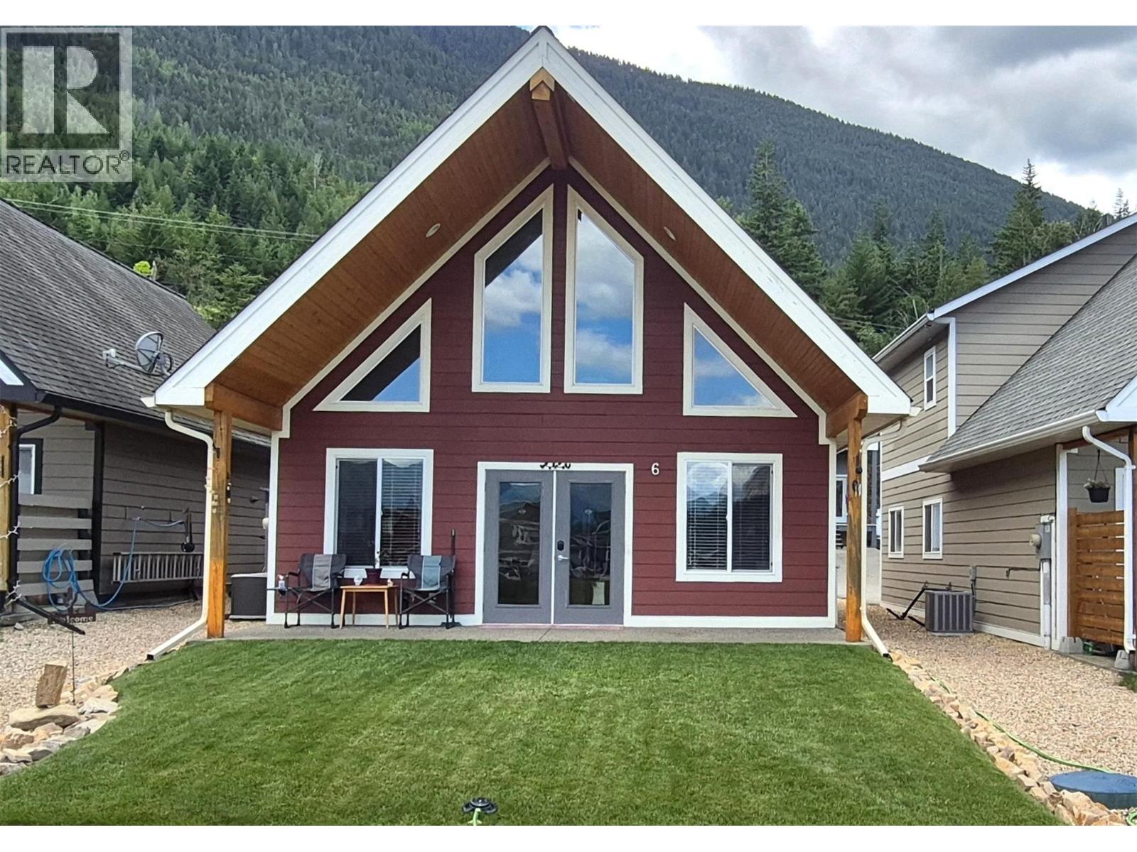 5211 Trans Canada Highway Unit# 6, Salmon Arm, British Columbia  V0E 2X3 - Photo 1 - 10355733