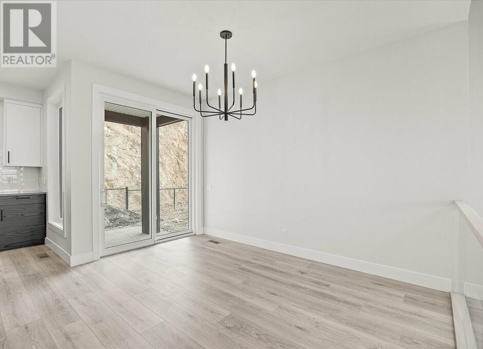 1221 Lone Pine Drive, Kelowna, British Columbia  V1P 0A5 - Photo 6 - 10355740