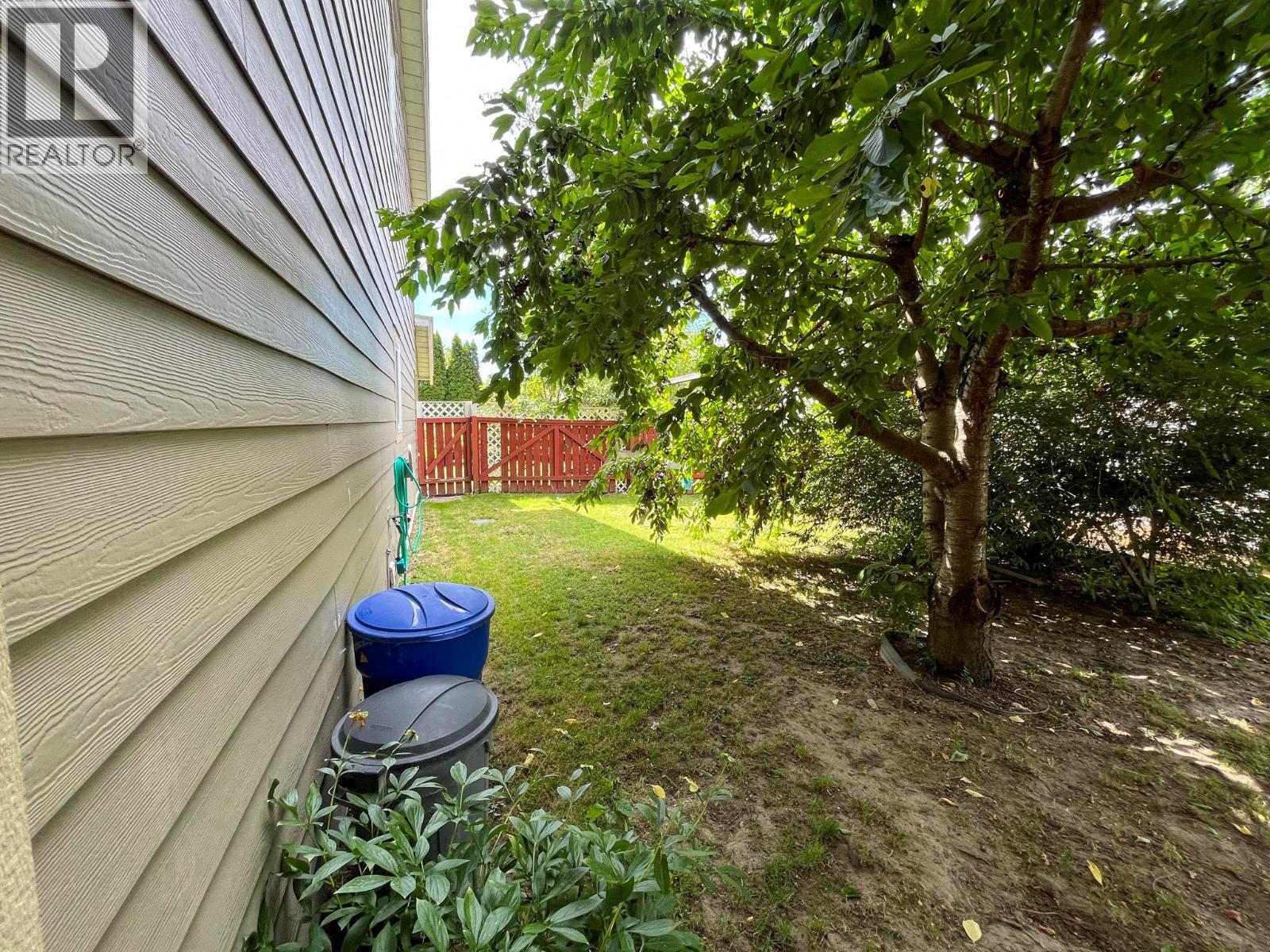 510 Cedar Street, Sicamous, British Columbia  V0E 2V0 - Photo 12 - 10355579