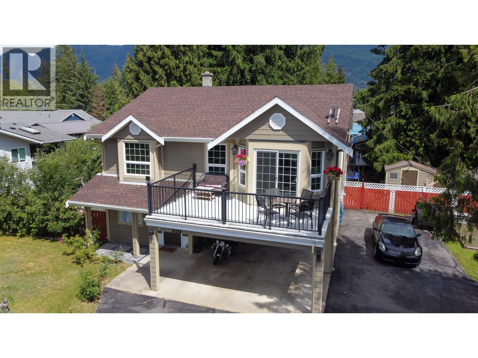 510 Cedar Street, Sicamous, British Columbia  V0E 2V0 - Photo 27 - 10355579