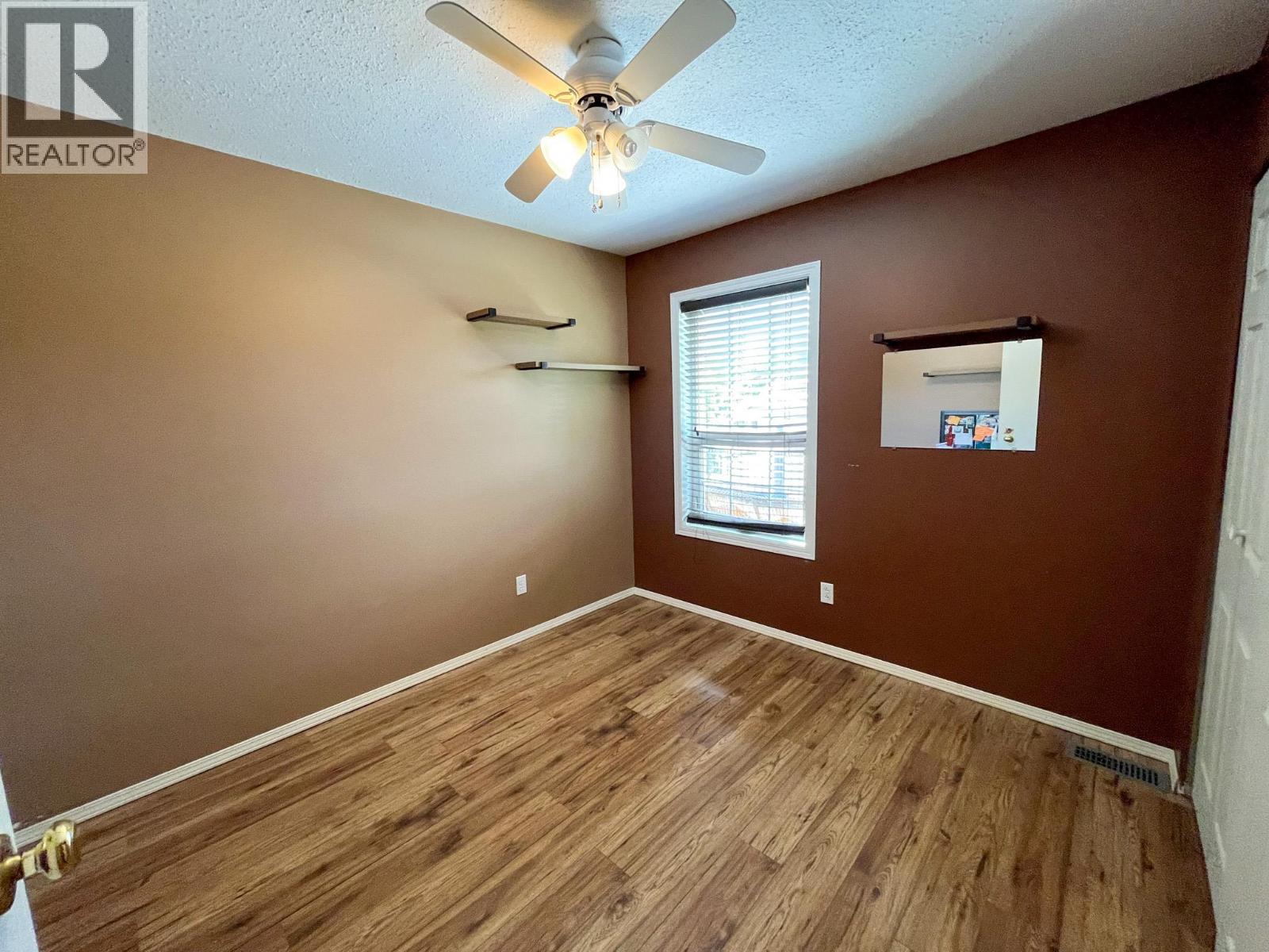 510 Cedar Street, Sicamous, British Columbia  V0E 2V0 - Photo 33 - 10355579