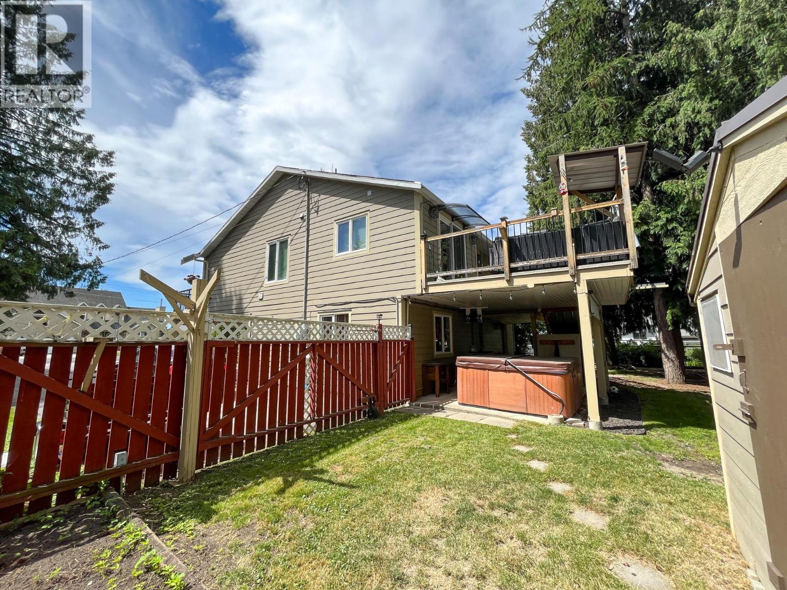 510 Cedar Street, Sicamous, British Columbia  V0E 2V0 - Photo 8 - 10355579