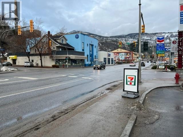 801 Victoria Street, Trail, British Columbia  V1R 3T3 - Photo 2 - 10355650