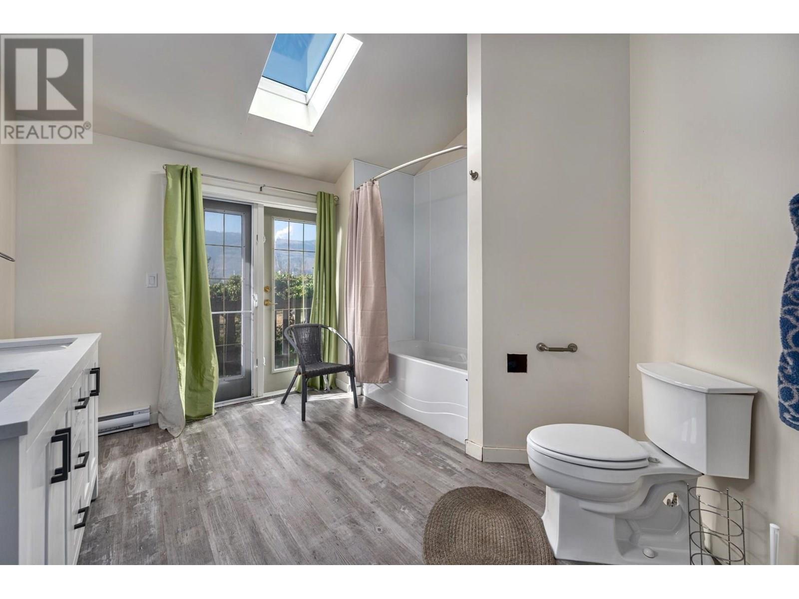 1973 Tranquille Road, Kamloops, British Columbia  V2B 3M4 - Photo 15 - 10355948