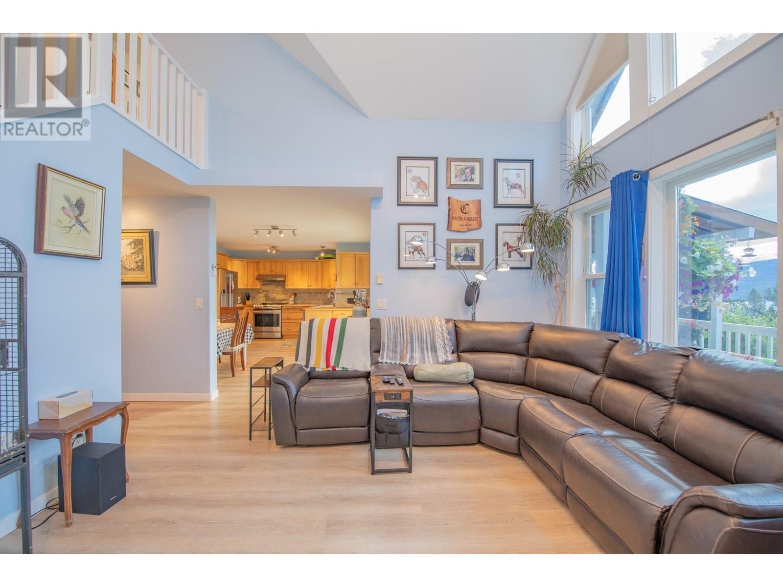 10351 Westshore Road, Vernon, British Columbia  V1H 2B1 - Photo 12 - 10355746