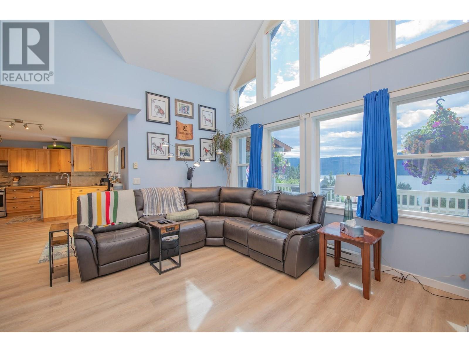 10351 Westshore Road, Vernon, British Columbia  V1H 2B1 - Photo 15 - 10355746