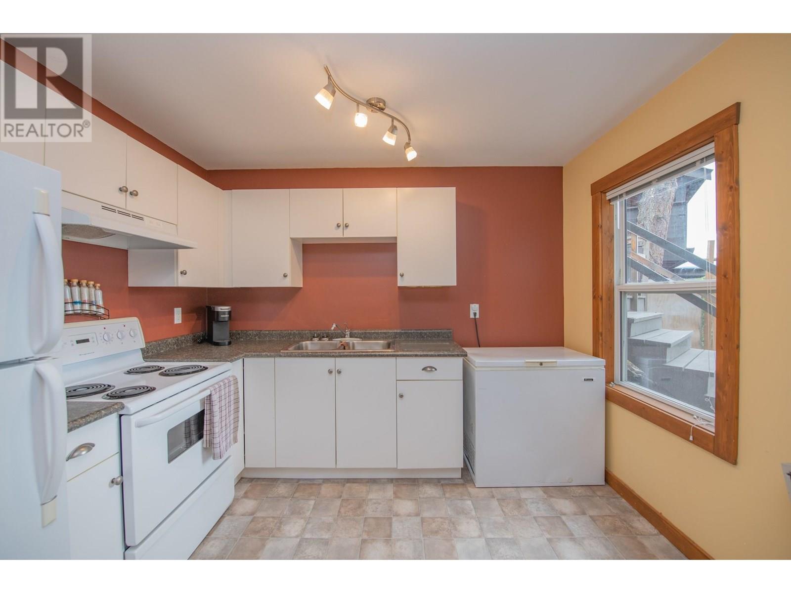 10351 Westshore Road, Vernon, British Columbia  V1H 2B1 - Photo 31 - 10355746