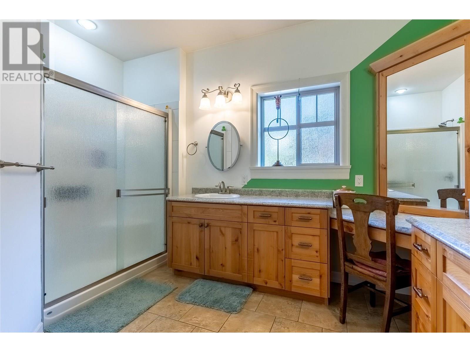 331 Linden Road, Logan Lake, British Columbia  V0K 1W0 - Photo 18 - 10355854