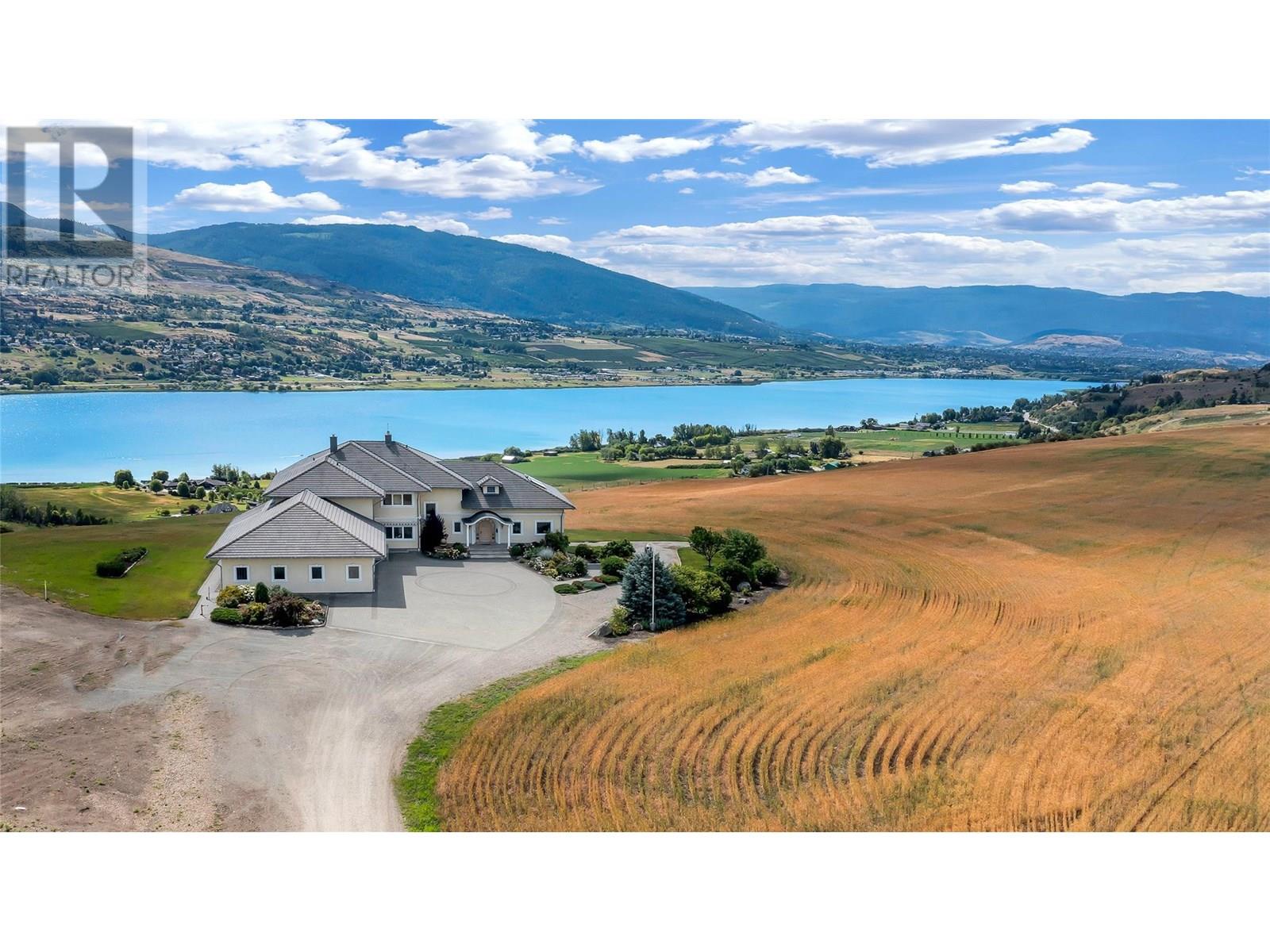 202 Stepping Stones Crescent, Armstrong, British Columbia  V1H 1X2 - Photo 2 - 10355968