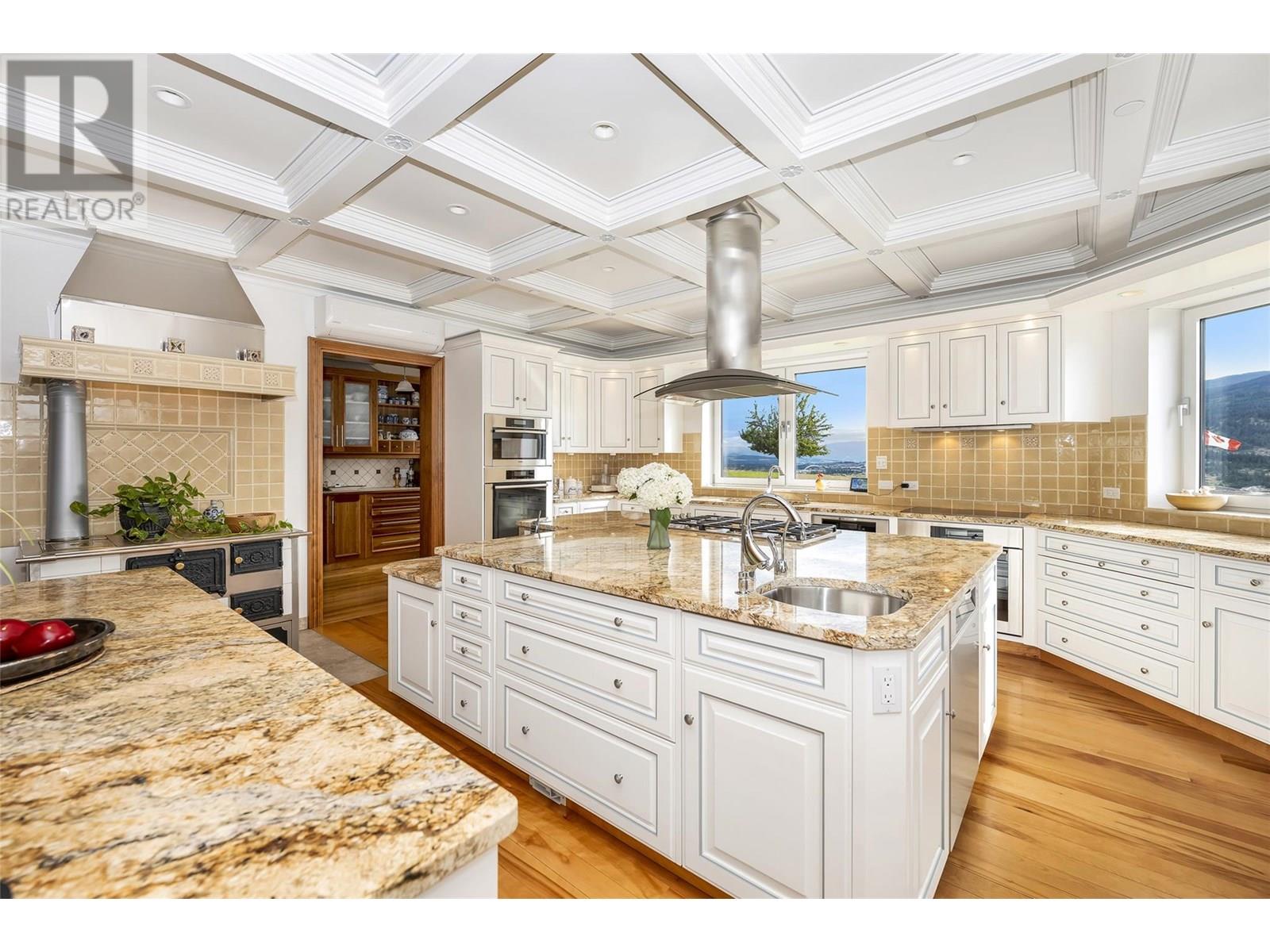 202 Stepping Stones Crescent, Armstrong, British Columbia  V1H 1X2 - Photo 28 - 10355968