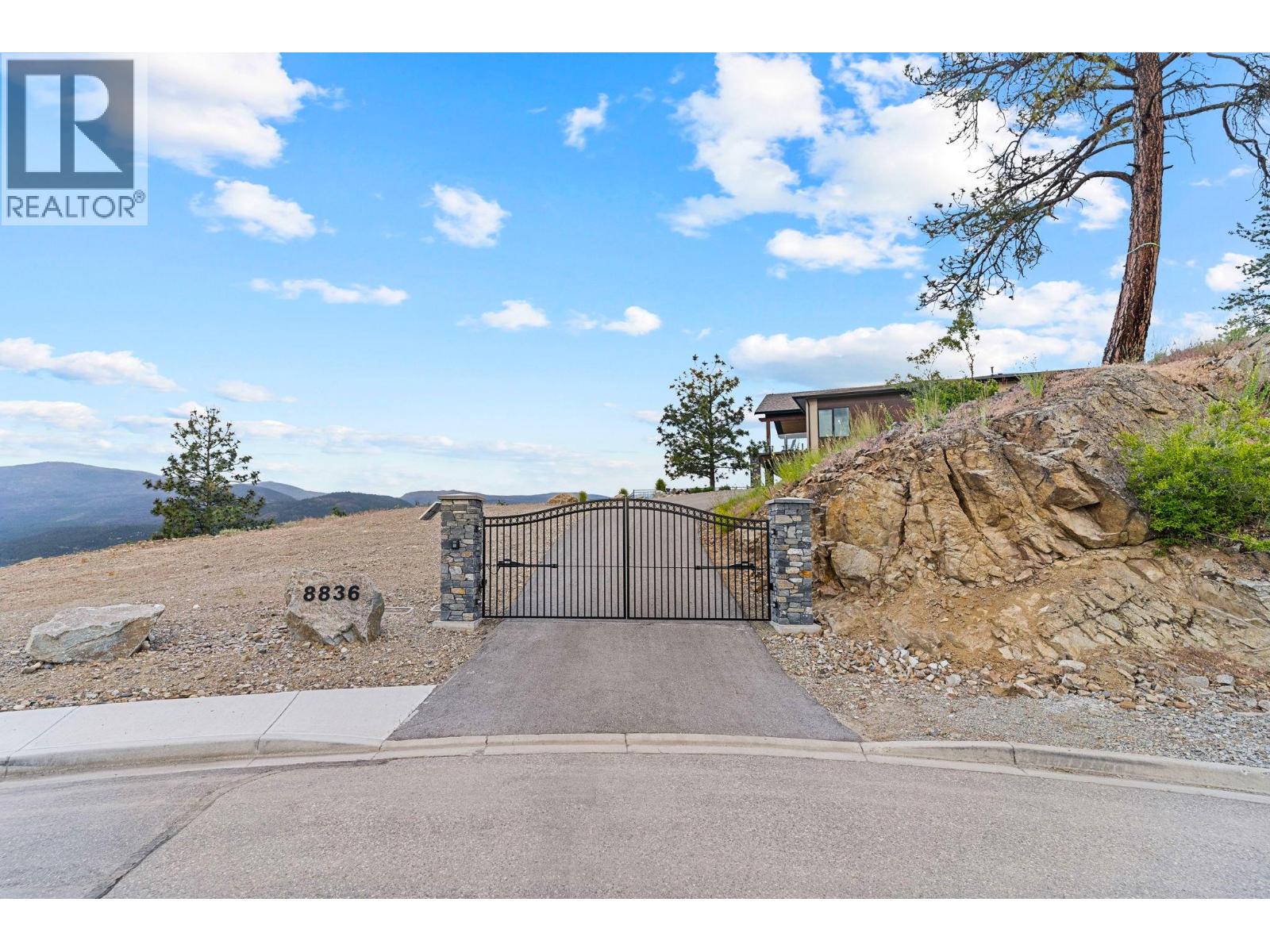 8836 Stonington Road, Vernon, British Columbia  V1H 2K8 - Photo 18 - 10356040