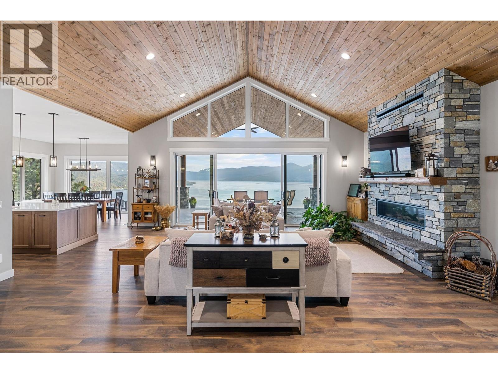 8836 Stonington Road, Vernon, British Columbia  V1H 2K8 - Photo 22 - 10356040