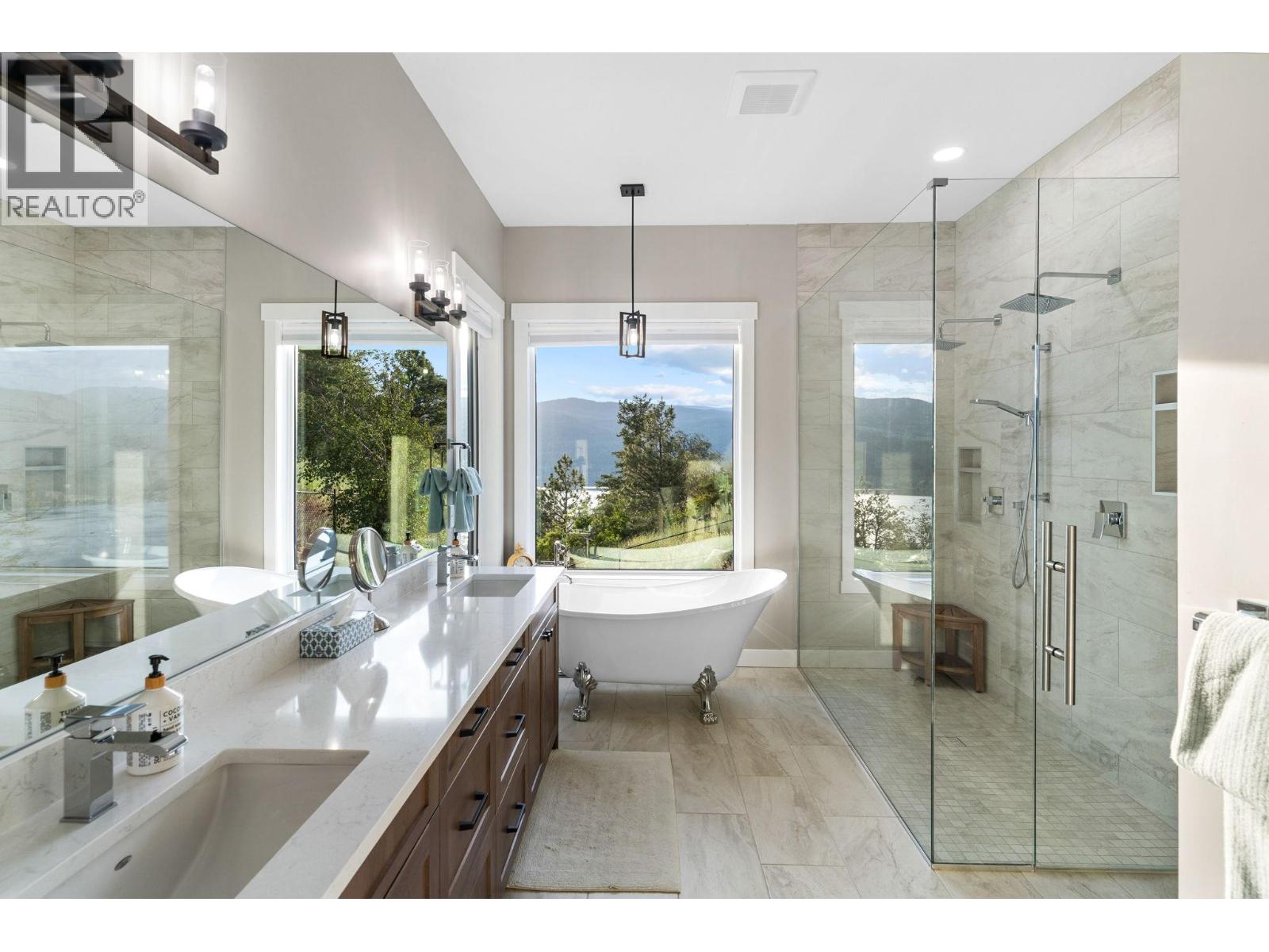 8836 Stonington Road, Vernon, British Columbia  V1H 2K8 - Photo 38 - 10356040