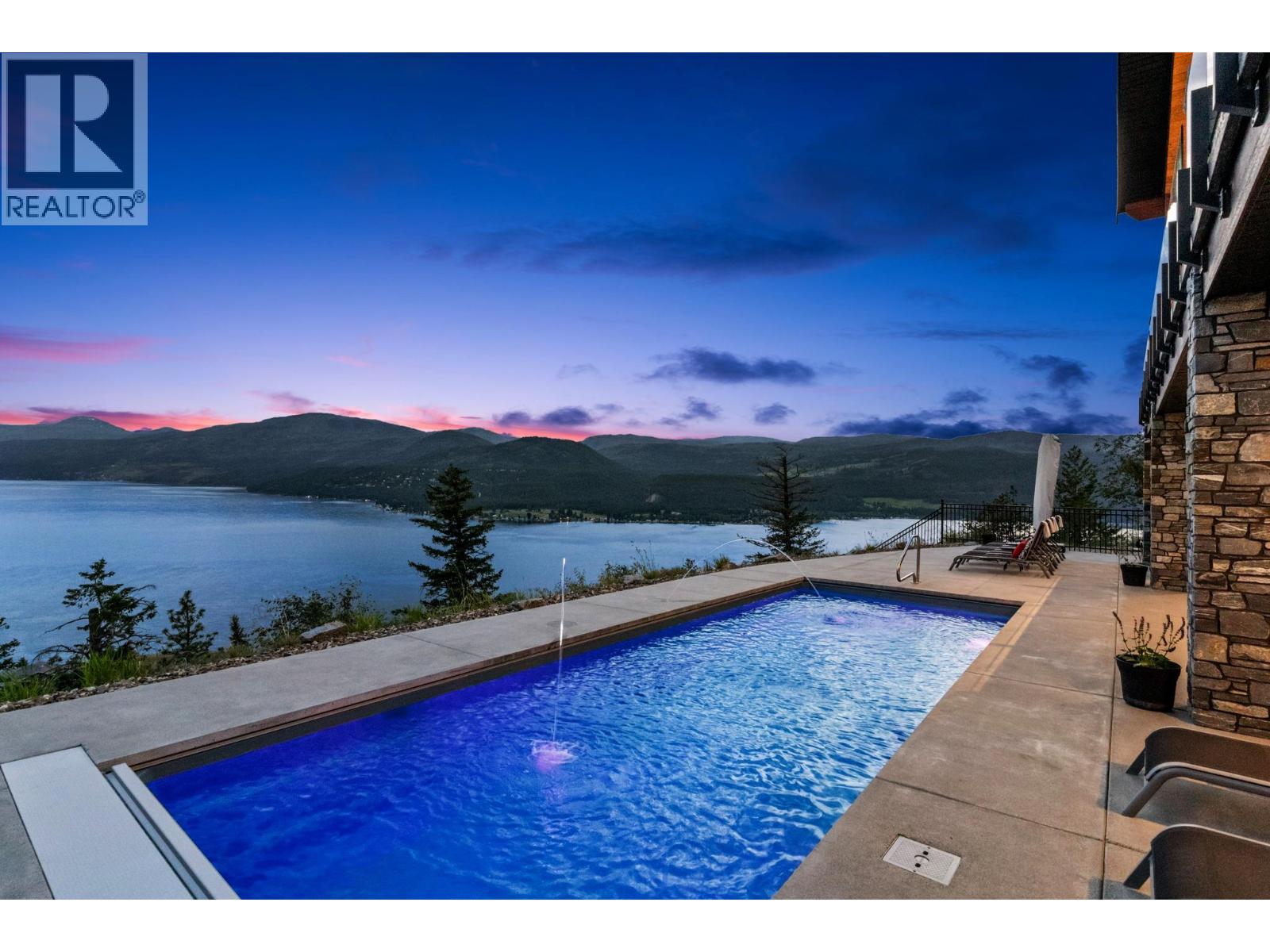 8836 Stonington Road, Vernon, British Columbia  V1H 2K8 - Photo 8 - 10356040