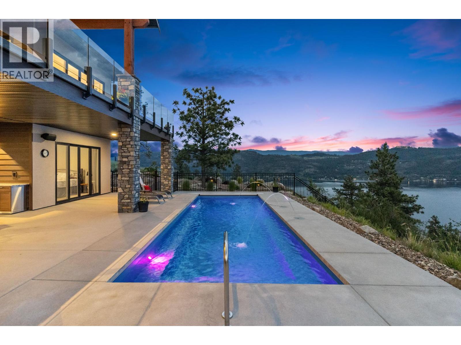 8836 Stonington Road, Vernon, British Columbia  V1H 2K8 - Photo 9 - 10356040