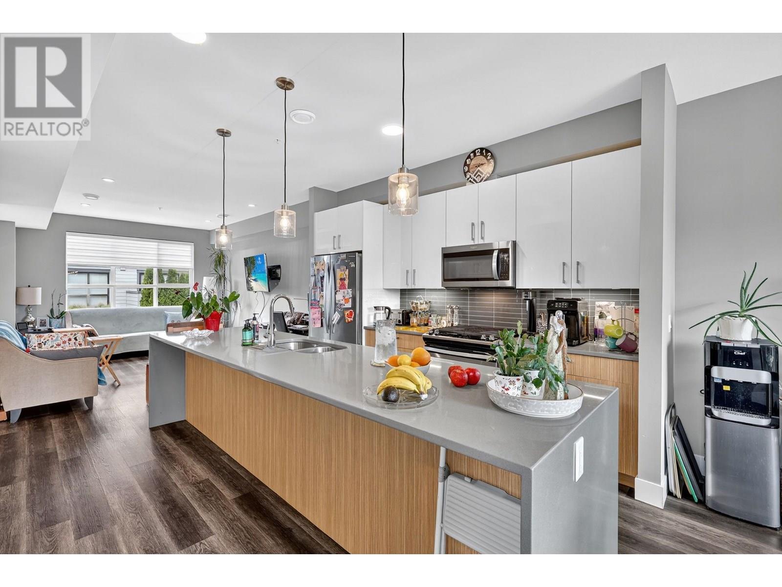 11581 Rogers Road Unit# 306, Lake Country, British Columbia  V4V 1X8 - Photo 13 - 10356276