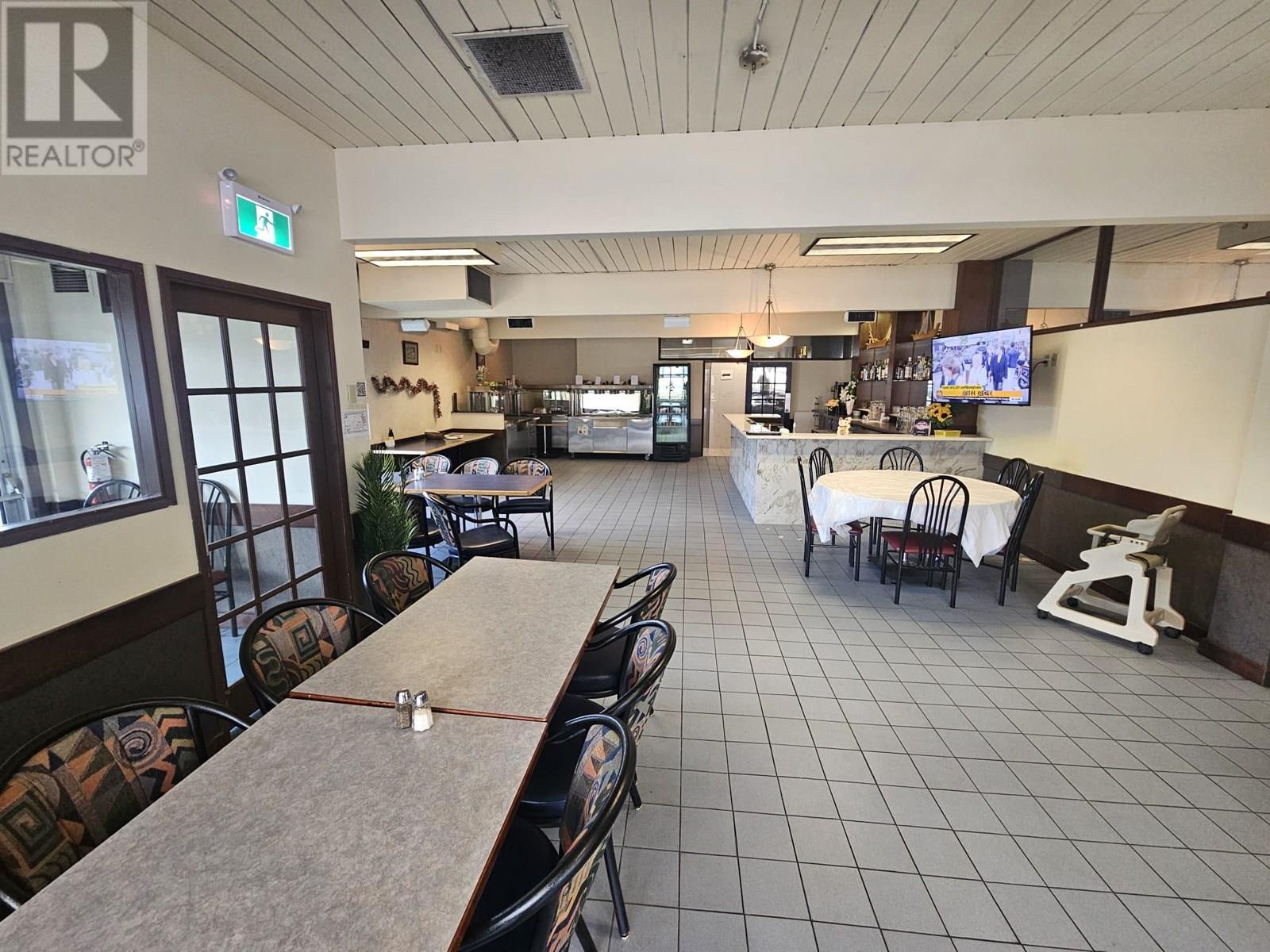 1205 Trans Canada Highway, Golden, British Columbia  V0A 1H1 - Photo 11 - 10356303