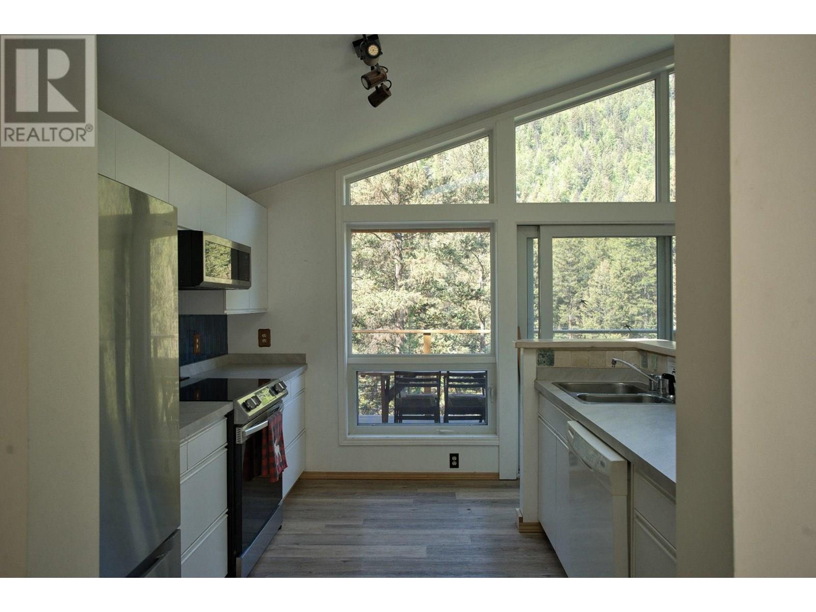 221 Prospect Drive, Princeton, British Columbia  V0X 1W0 - Photo 16 - 10356287