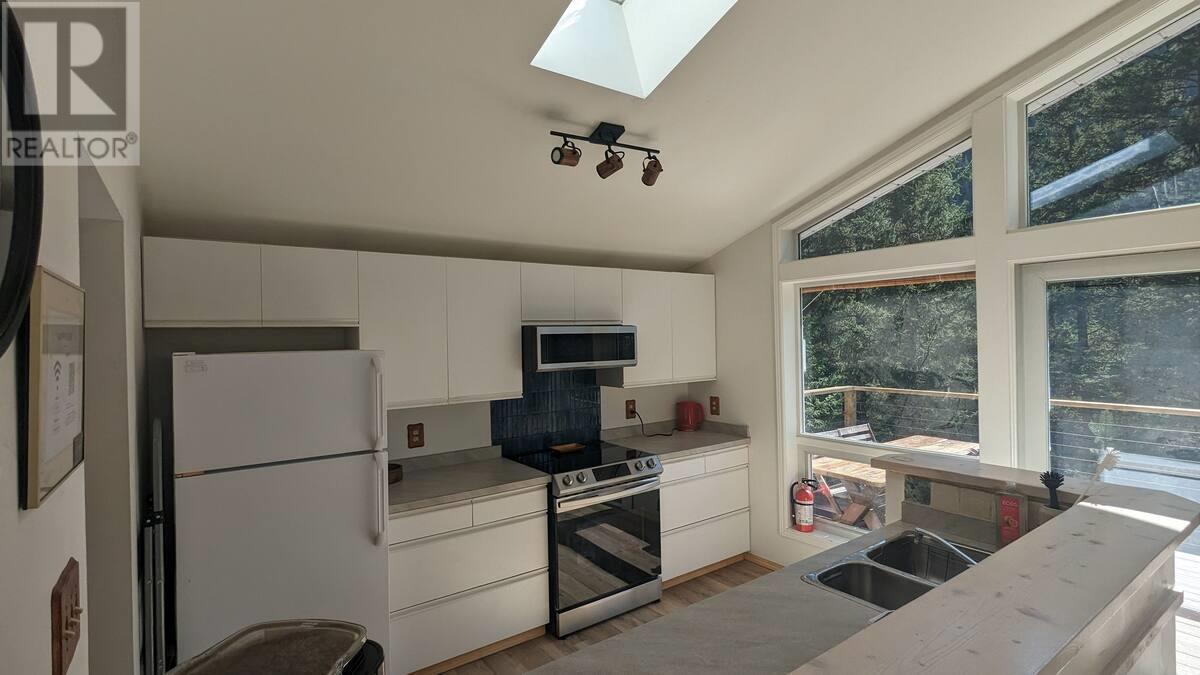 221 Prospect Drive, Princeton, British Columbia  V0X 1W0 - Photo 17 - 10356287