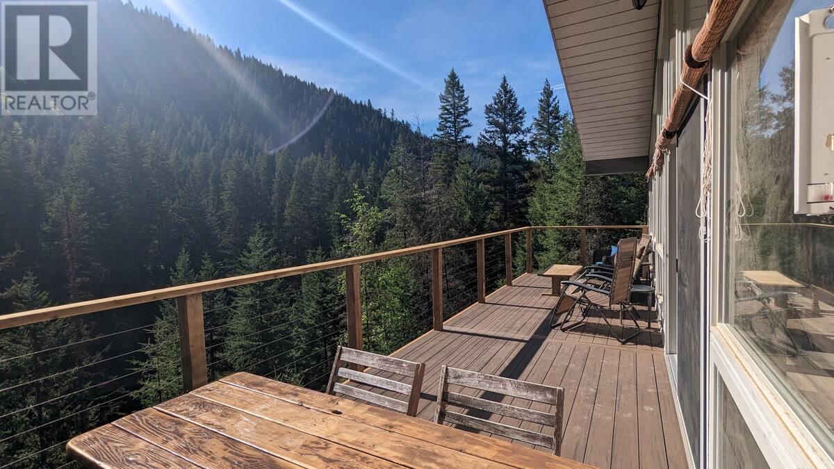 221 Prospect Drive, Princeton, British Columbia  V0X 1W0 - Photo 35 - 10356287