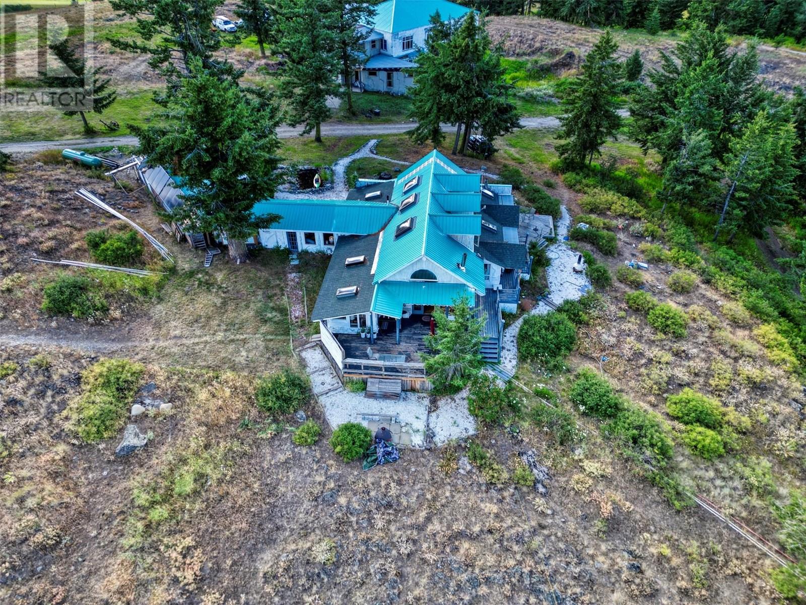 6080 Highway 3, Bridesville, British Columbia  V0H 1Y0 - Photo 22 - 10356165