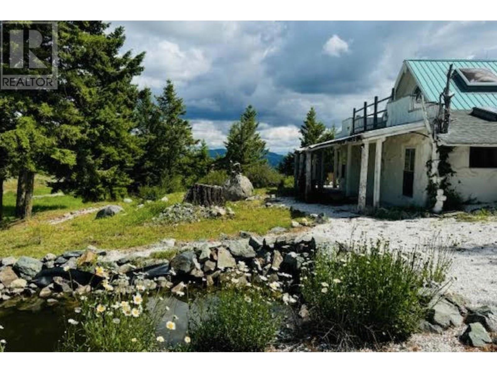 6080 Highway 3, Bridesville, British Columbia  V0H 1Y0 - Photo 31 - 10356165