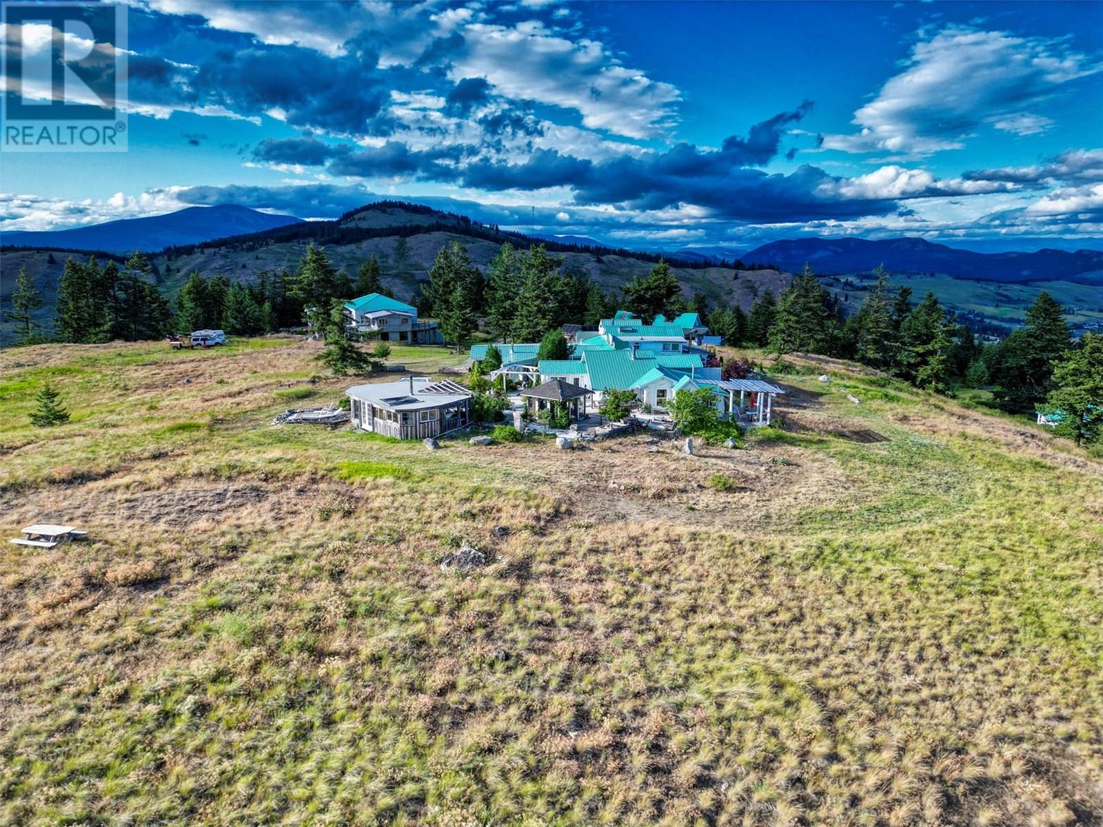 6080 Highway 3, Bridesville, British Columbia  V0H 1Y0 - Photo 6 - 10356165