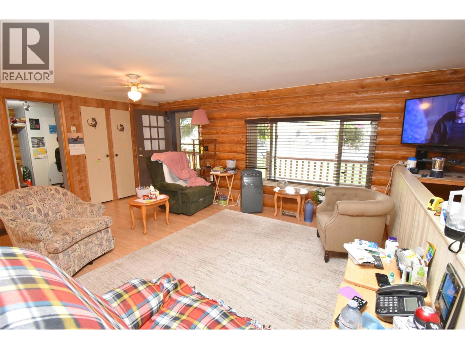 5741 Scott Road, Falkland, British Columbia  V0E 1W0 - Photo 11 - 10355864