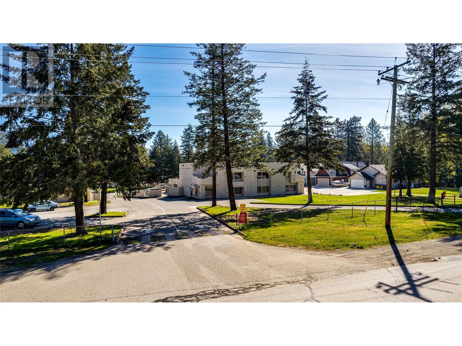 458 Ibis Avenue, Vernon, British Columbia  V1H 2A1 - Photo 43 - 10356434