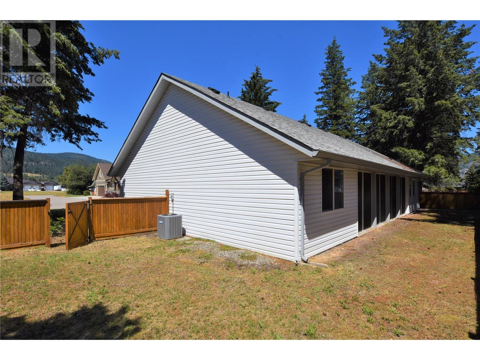 458 Ibis Avenue, Vernon, British Columbia  V1H 2A1 - Photo 6 - 10356434