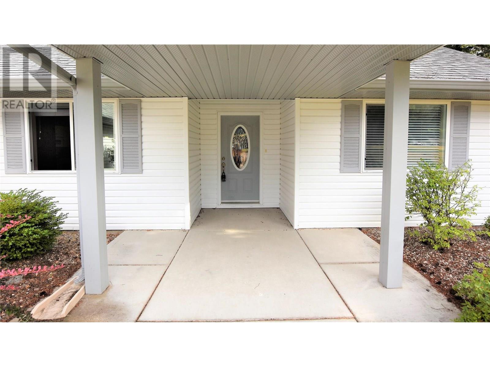 458 Ibis Avenue, Vernon, British Columbia  V1H 2A1 - Photo 7 - 10356434