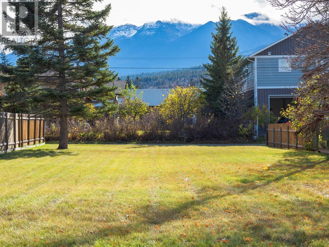 618 8th  S Street, Golden, British Columbia  V0A 1H0 - Photo 3 - 10356621