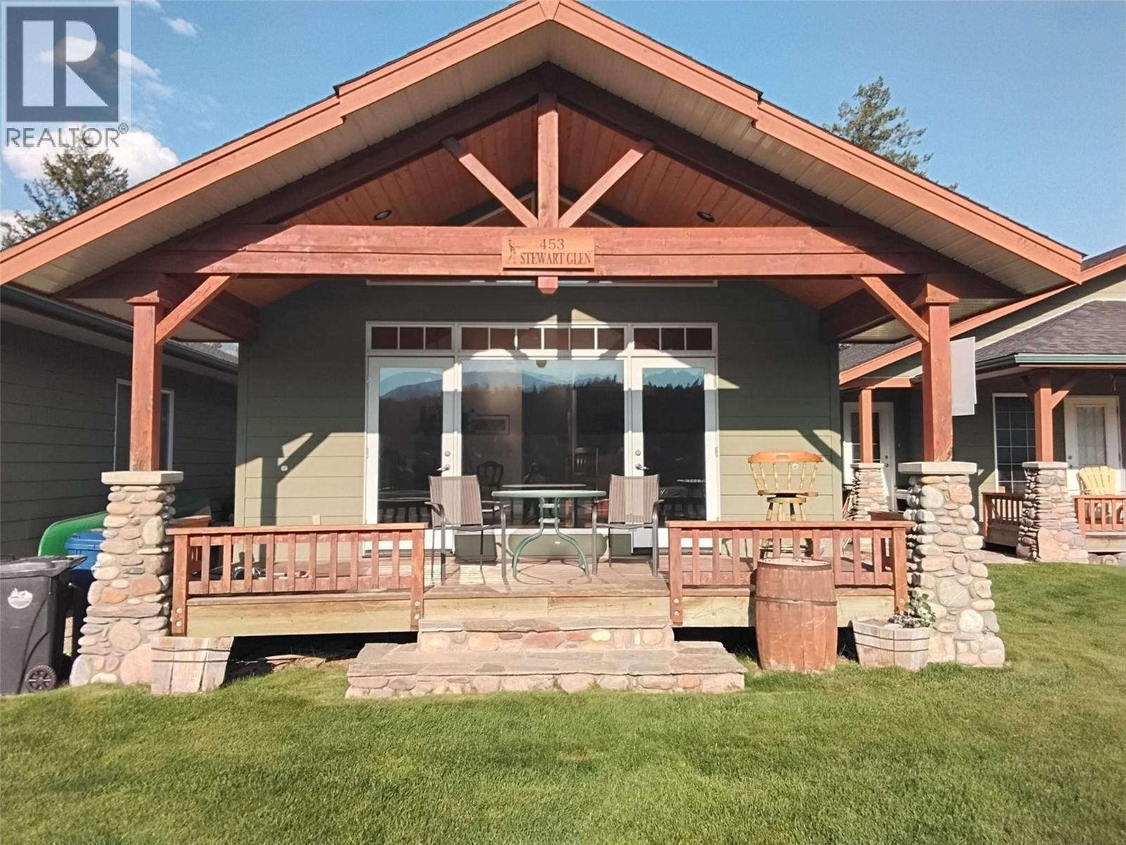 453 13th Avenue, Invermere, British Columbia  V0A 1K4 - Photo 1 - 10356569