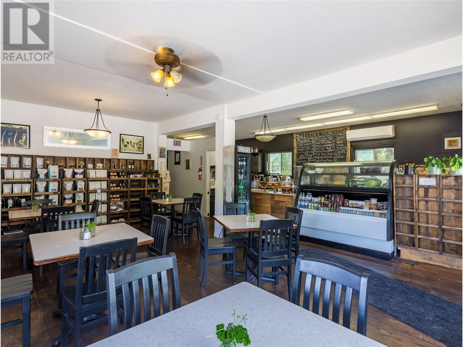 6342 6 Highway, Lavington, British Columbia  V1B 3C7 - Photo 3 - 10356250