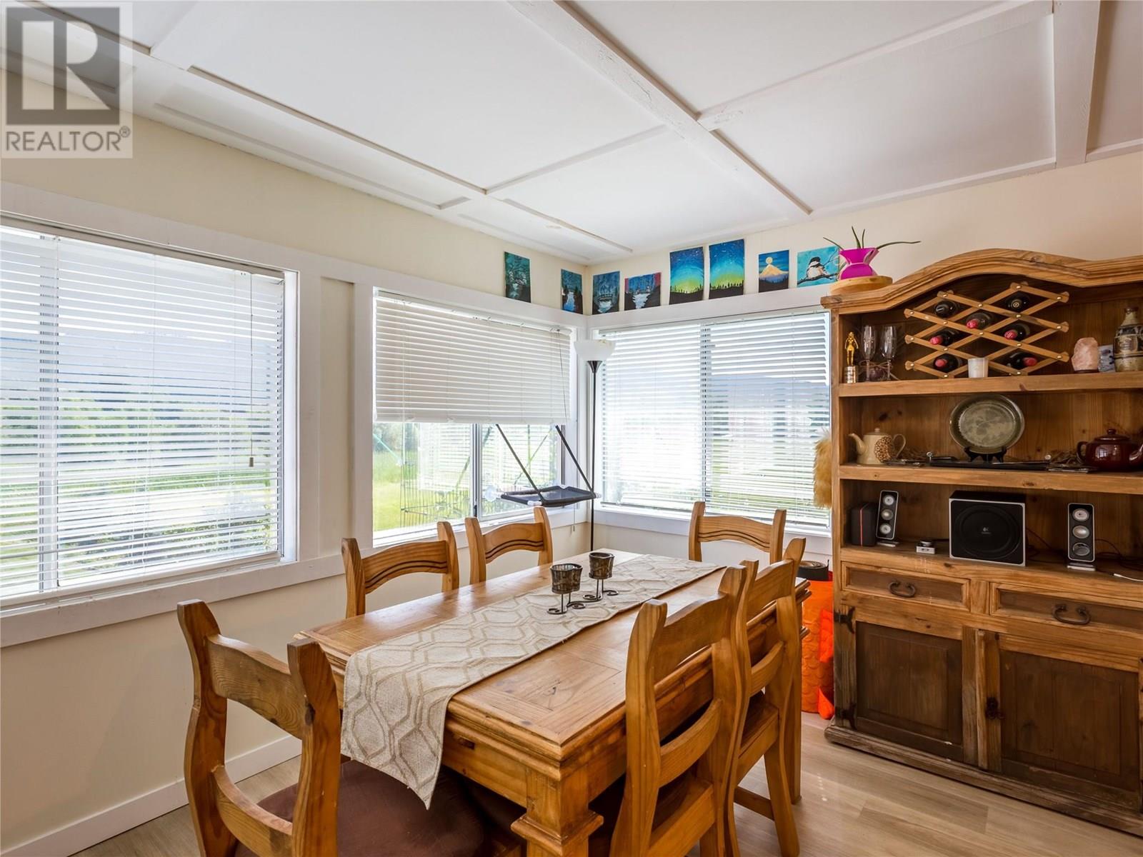 6342 6 Highway, Lavington, British Columbia  V1B 3C7 - Photo 41 - 10356250