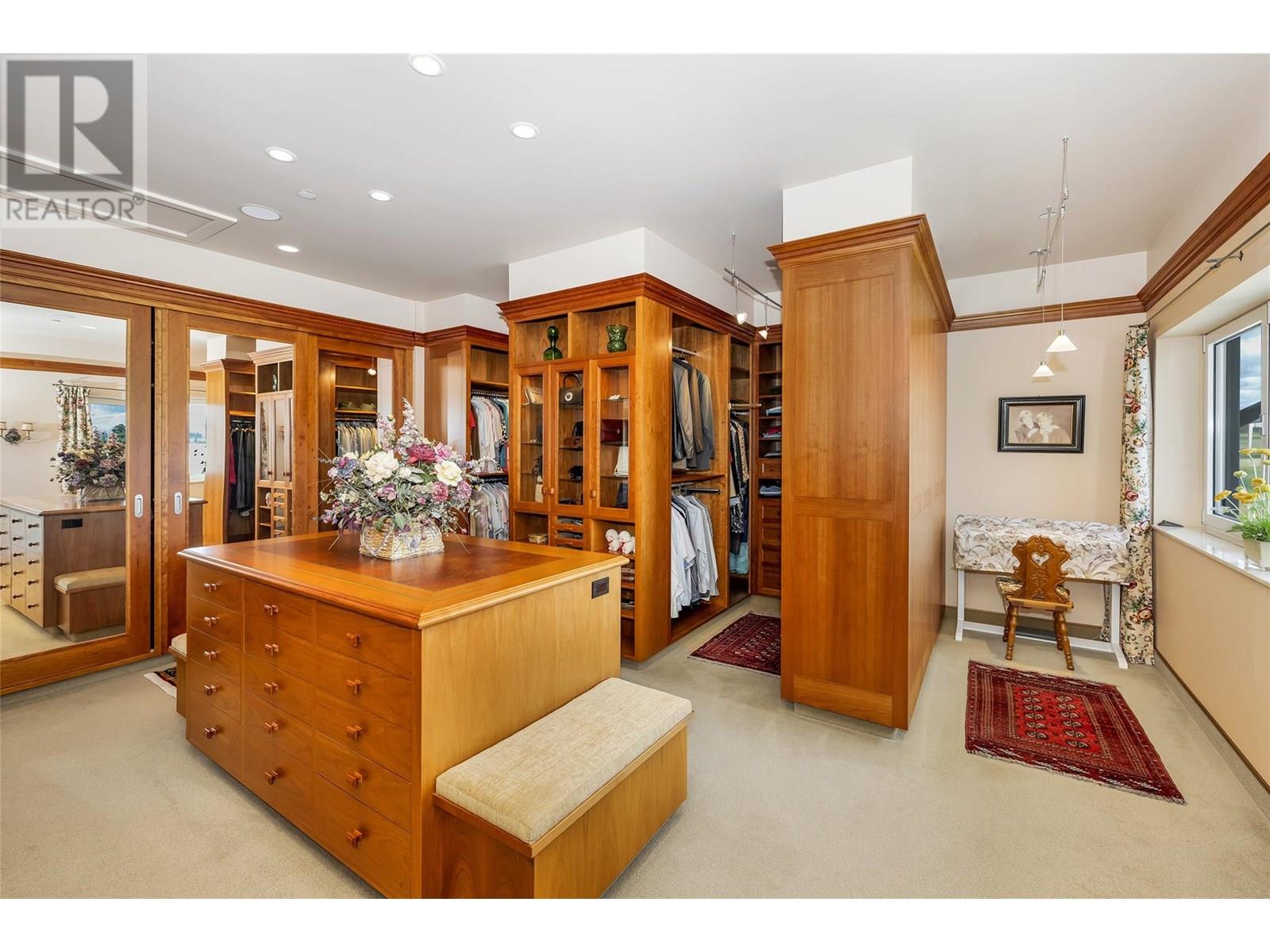 202 Stepping Stones Crescent, Spallumcheen, British Columbia  V1H 1X2 - Photo 41 - 10356495