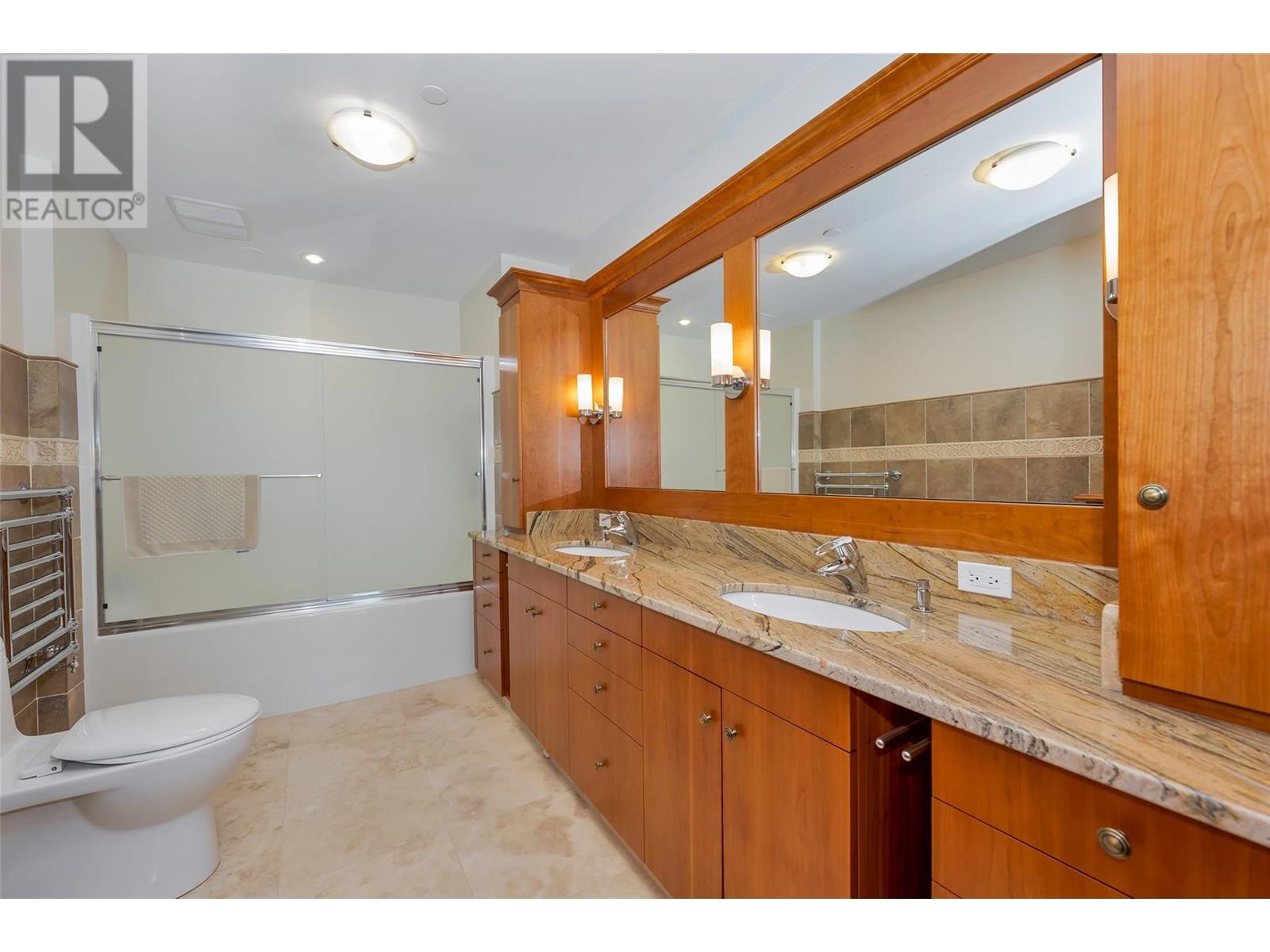 202 Stepping Stones Crescent, Spallumcheen, British Columbia  V1H 1X2 - Photo 49 - 10356495