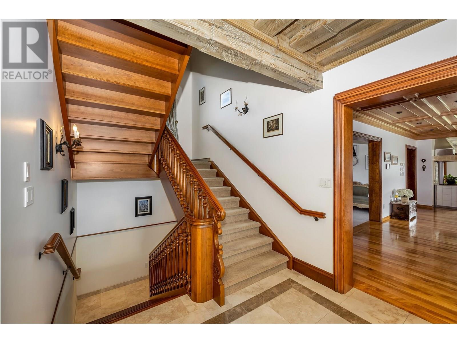 202 Stepping Stones Crescent, Spallumcheen, British Columbia  V1H 1X2 - Photo 51 - 10356495