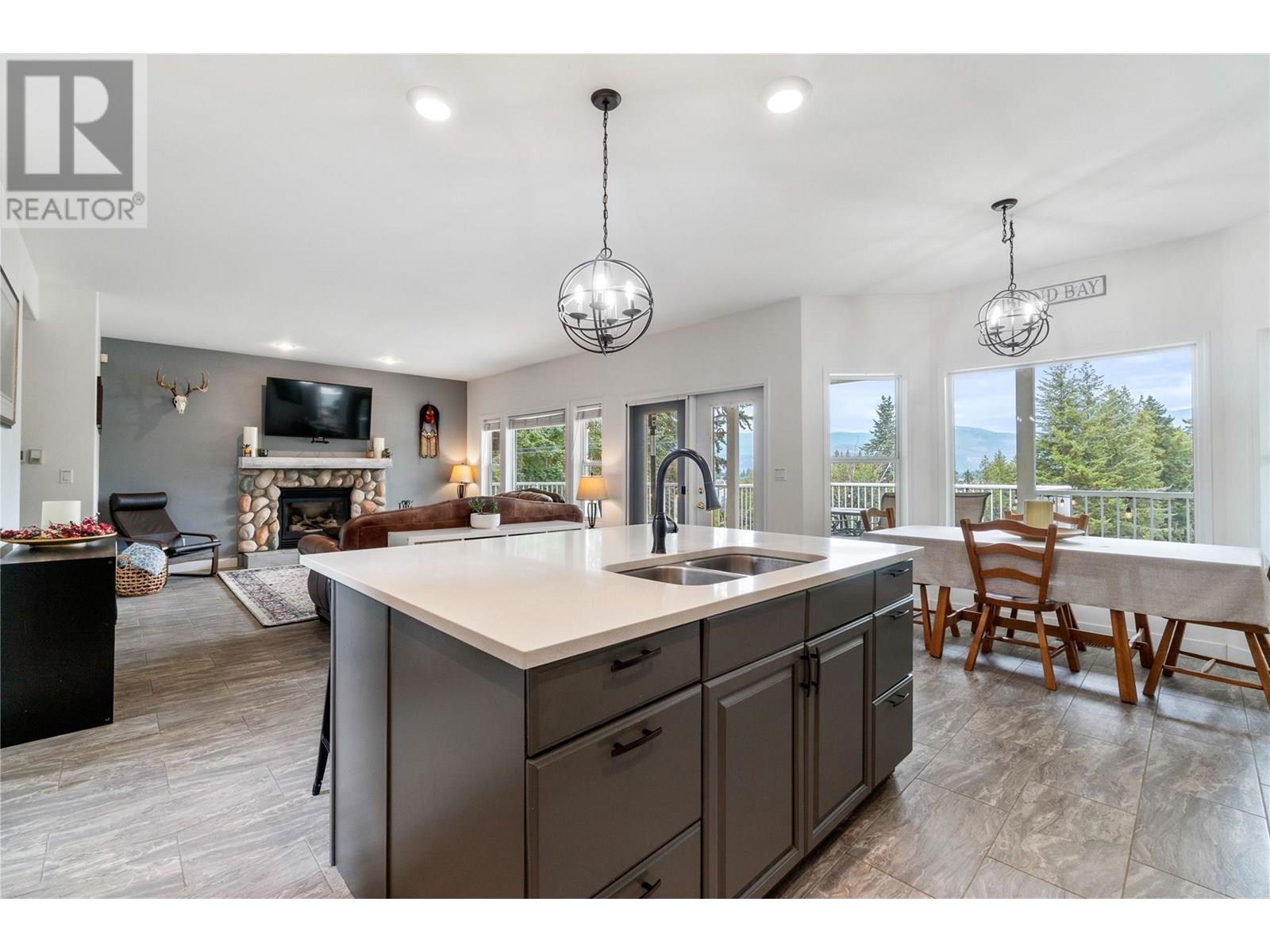 2662 Blind Bay Road, Blind Bay, British Columbia  V0E 1H1 - Photo 13 - 10356543