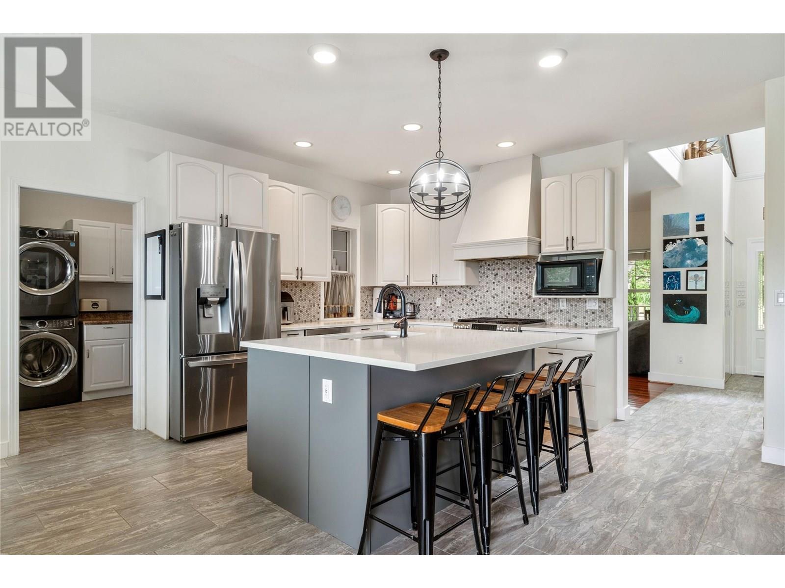 2662 Blind Bay Road, Blind Bay, British Columbia  V0E 1H1 - Photo 17 - 10356543