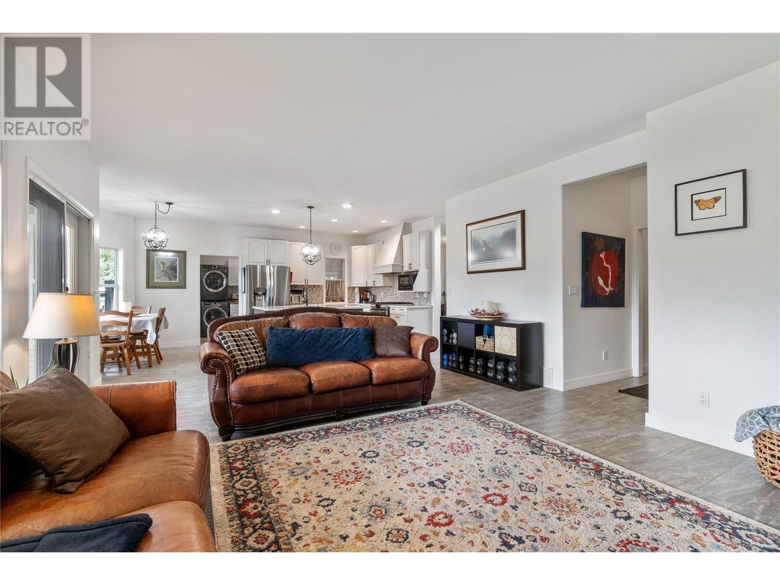 2662 Blind Bay Road, Blind Bay, British Columbia  V0E 1H1 - Photo 7 - 10356543