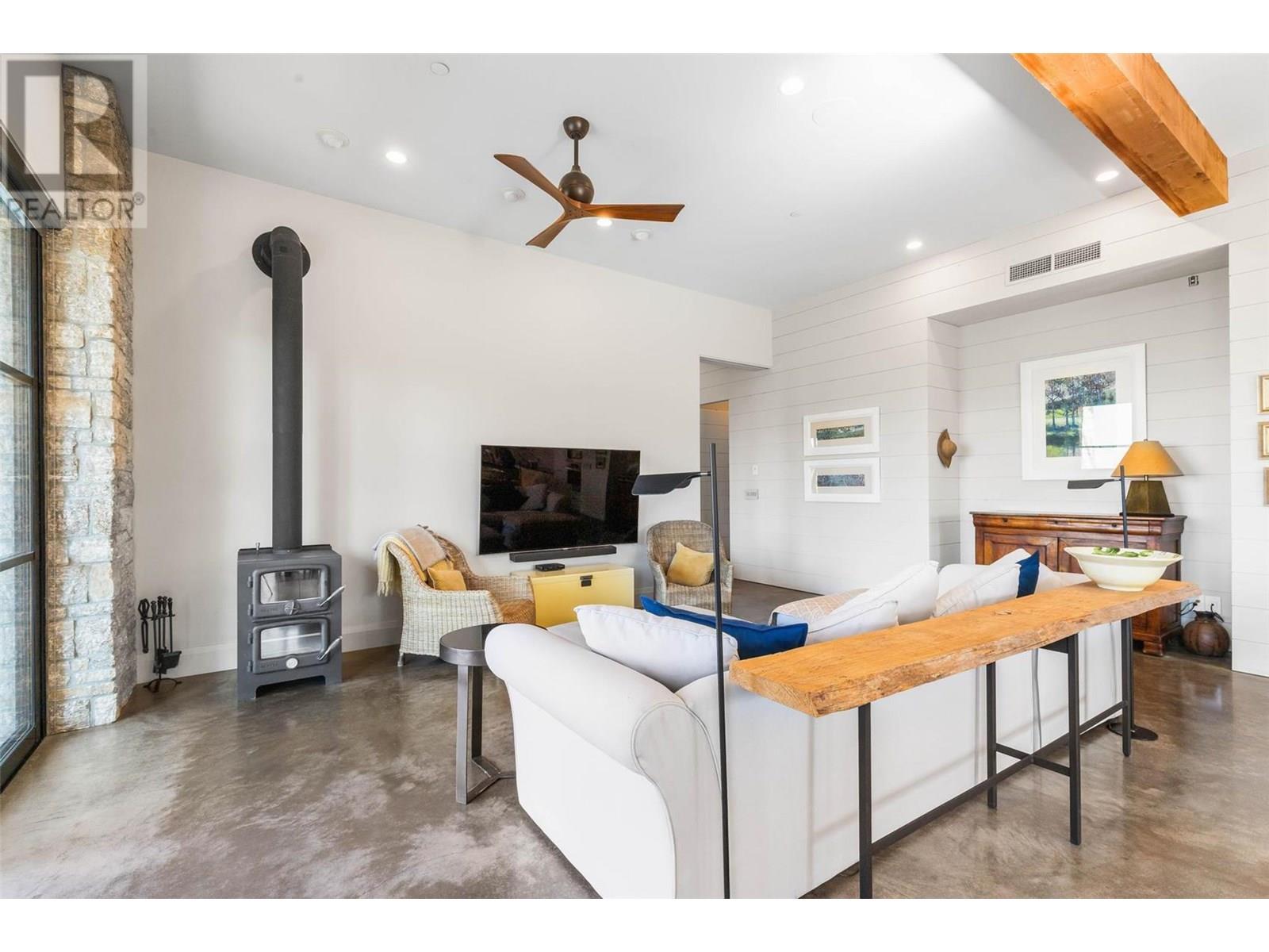 26 Commonage Road, Vernon, British Columbia  V1H 1G4 - Photo 30 - 10356749