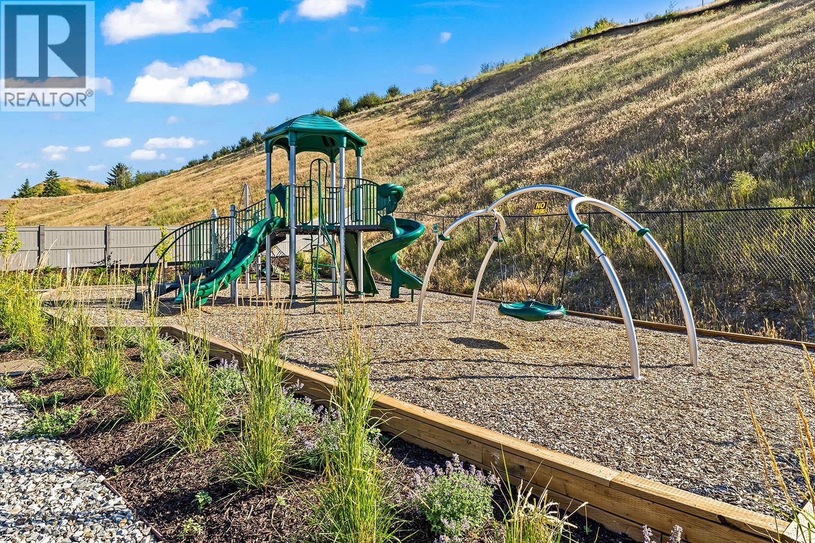 180 Sarsons Drive, Coldstream, British Columbia  V1B 2P2 - Photo 5 - 10356719