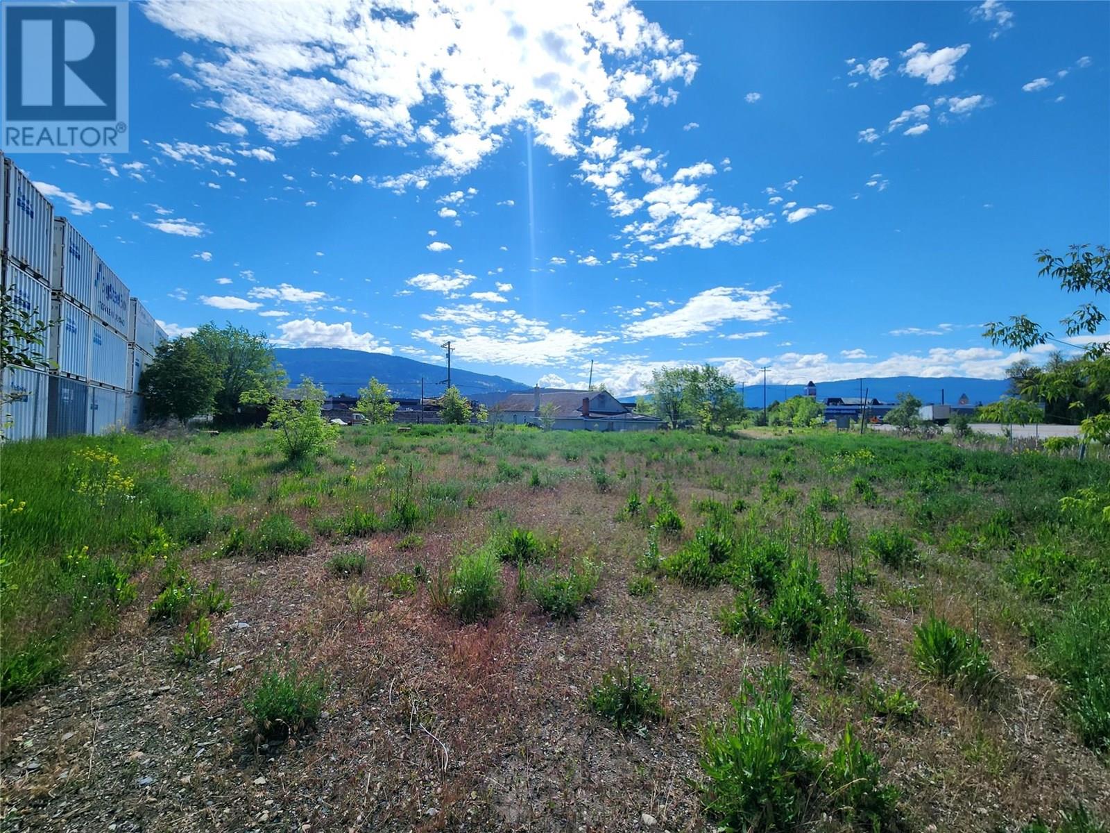 4600 4604 34 Street, Vernon, British Columbia  V1T 5Y9 - Photo 4 - 10356921