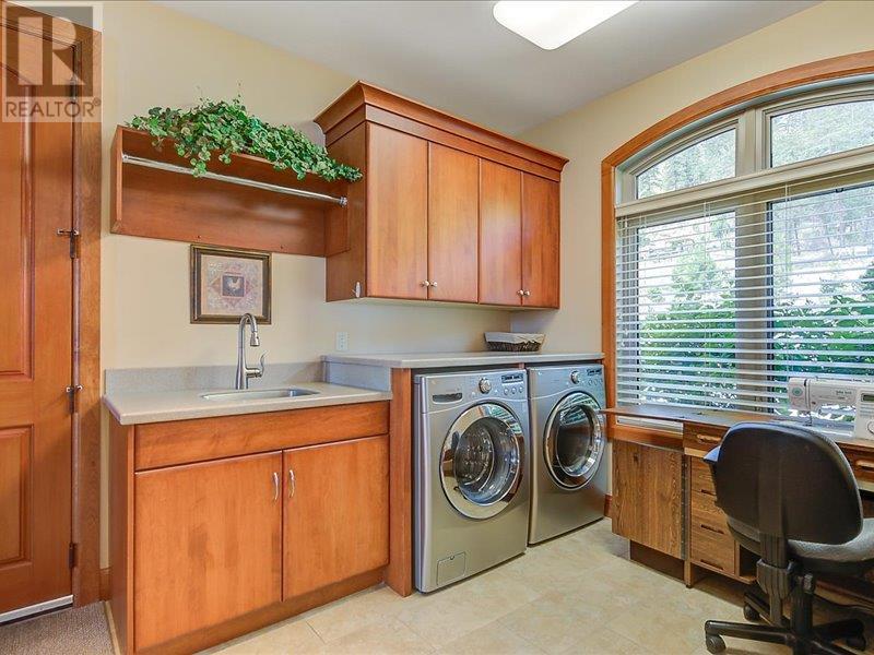 2513 Casa Palmero Drive, West Kelowna, British Columbia  V1Z 4C6 - Photo 27 - 10356598