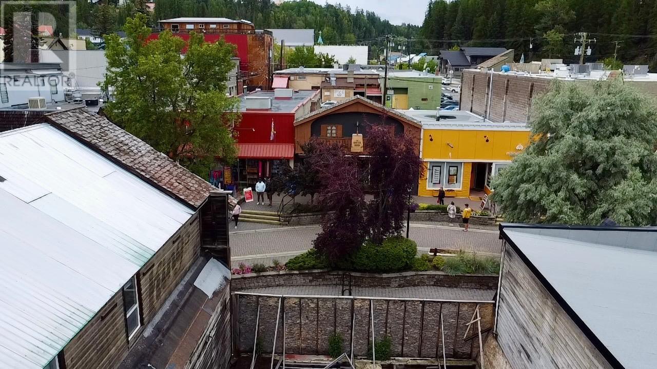 240 Spokane Street, Kimberley, British Columbia  V1A 2E4 - Photo 3 - 10356973