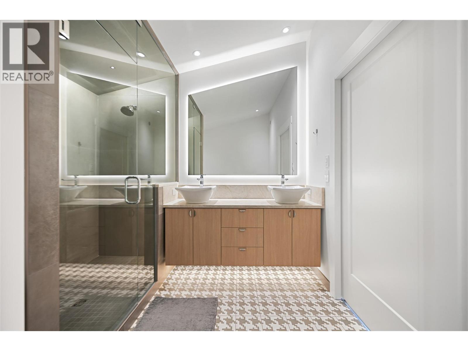 726 Taynton Drive, Invermere, British Columbia  V0A 1K6 - Photo 47 - 10356768